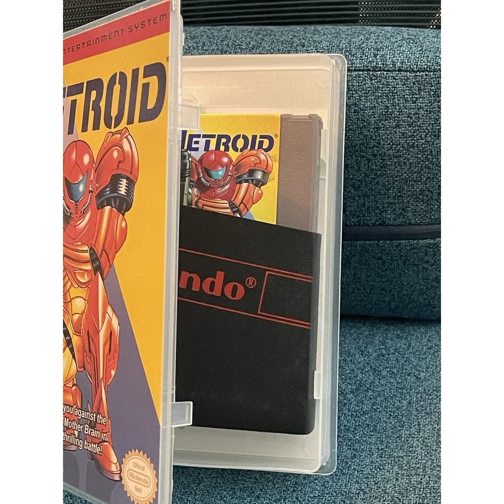 METROID- YELLOW LABEL- Classic Series( NES 1992) W/Box. Good Condition